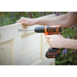 Black & Decker Black+Decker 10,8 V Akku-Bohrschrauber BDCDD12KB Inkl. 1,5 Ah Akkus Mit Koffer -Berühmter Werkzeug Geschäft 200830 2012 14