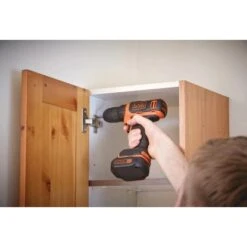 Black & Decker Black+Decker 10,8 V Akku-Bohrschrauber BDCDD12KB Inkl. 1,5 Ah Akkus Mit Koffer -Berühmter Werkzeug Geschäft 200830 2012 9