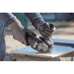 Black & Decker Black+Decker Winkelschleifer BEG210 900 W 13 Black & Decker Black+Decker Winkelschleifer BEG210 900 W -Berühmter Werkzeug Geschäft 382486 2012 beg210 a5