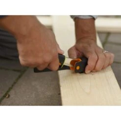 Fiskars Hochleistungsmesser Inklusive Holster Mit Integriertem Messerschärfer -Berühmter Werkzeug Geschäft 473973 4905 4