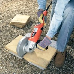 Black & Decker Black+Decker Zweihand-Winkelschleifer 2.000 W KG2000K 13 Black & Decker Black+Decker Zweihand-Winkelschleifer 2.000 W KG2000K -Berühmter Werkzeug Geschäft 744670 2012 3