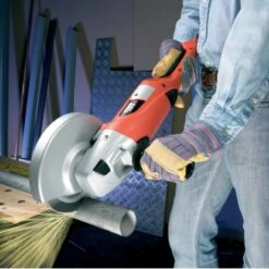 Black & Decker Black+Decker Zweihand-Winkelschleifer 2.000 W KG2000K 14 Black & Decker Black+Decker Zweihand-Winkelschleifer 2.000 W KG2000K -Berühmter Werkzeug Geschäft 744670 2012 4