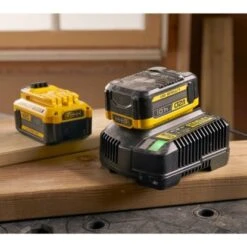 Stanley Fatmax Lithium-Ionen Ersatz-Akku V20 SFMCB204 18 V/4 Ah -Berühmter Werkzeug Geschäft 763531 2012 162